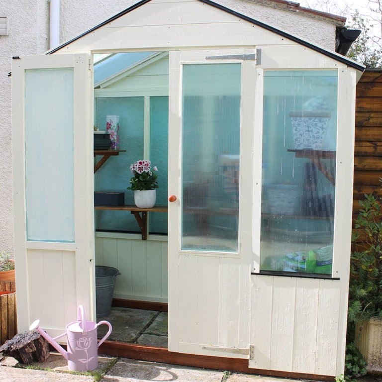 Greenhouse Shading with Thorndown’s Peelable Glass Paint Thorndown