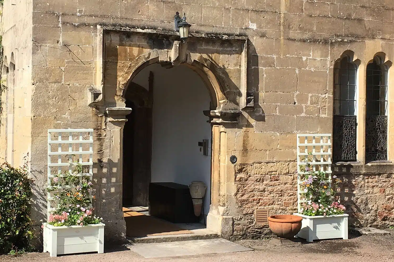 Thorndown-Green-Hairstreak-Wood-Paint-on-Hutton-Small-Trellis-Planters-at-The-Bishops-Palace