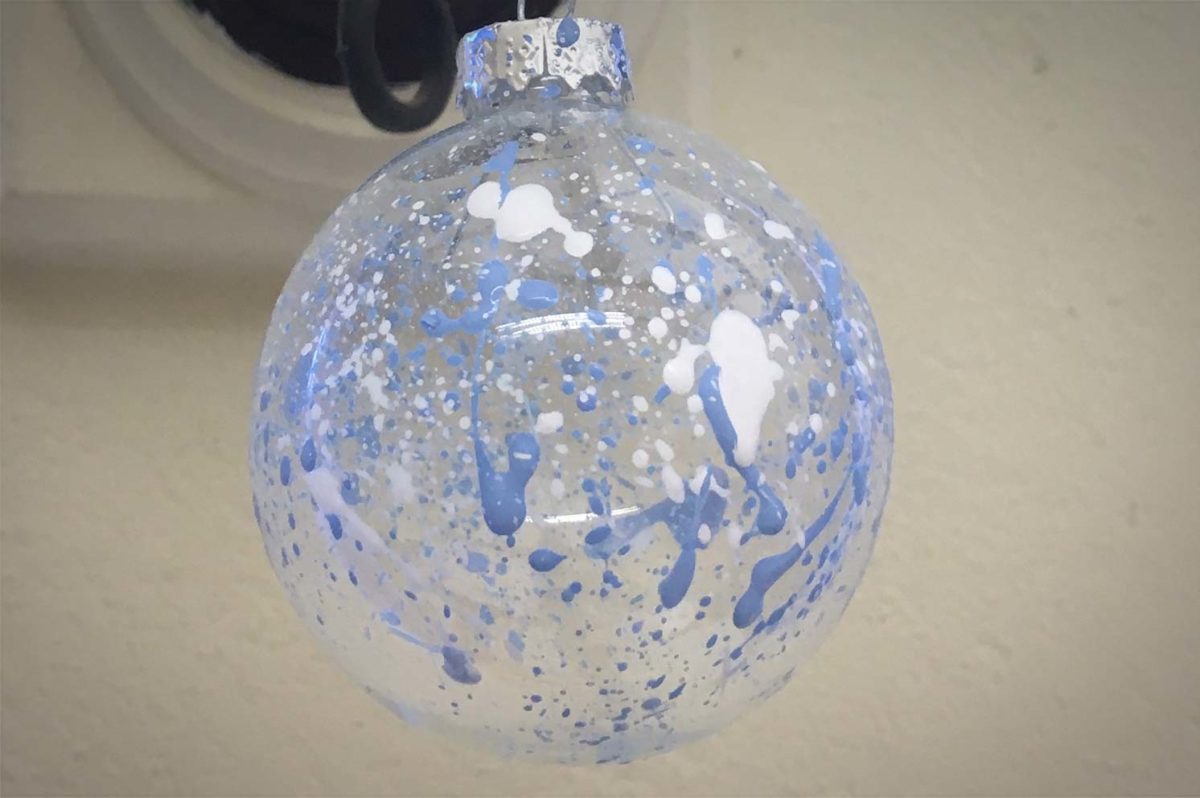 Peelable Glass Painting Christmas Baubles Thorndown Paints