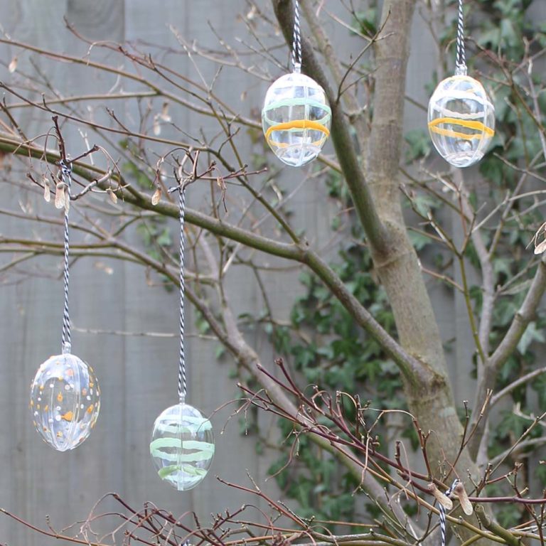 Thorndown-Peelable-Glass-Paint-striped-Easter-Eggs