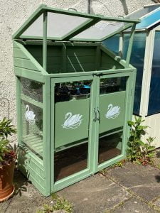 Thorndown-Reed-Green-Wood-Paint-on-Forest-Mini-Greenhouse-with-seedling-trays