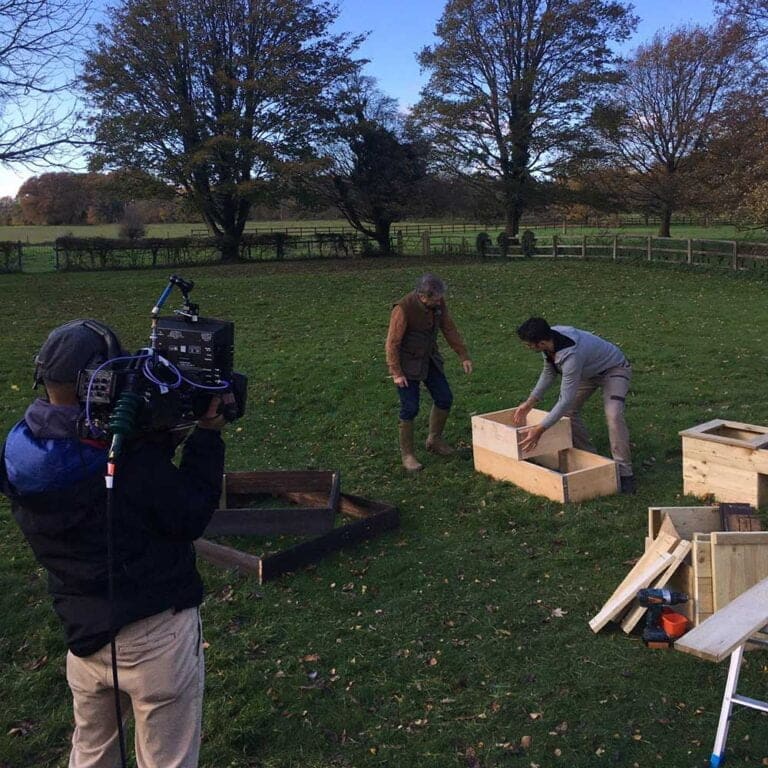 Love-Your-Weekend-planters-with-Wayne-Perrey-and-Alan-Titchmarsh