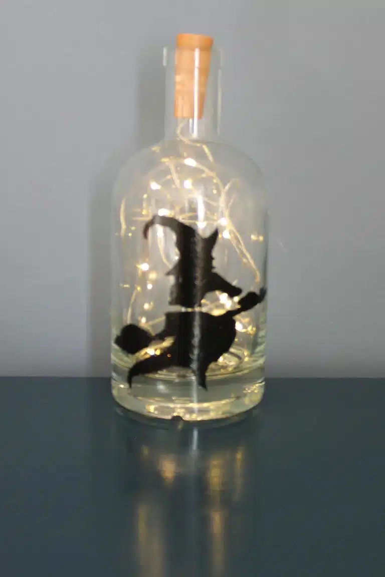 Thorndown-Bat-Black-Peelable-Glass-Paint-Halloween-Witch-Stencil-on-bottle-light