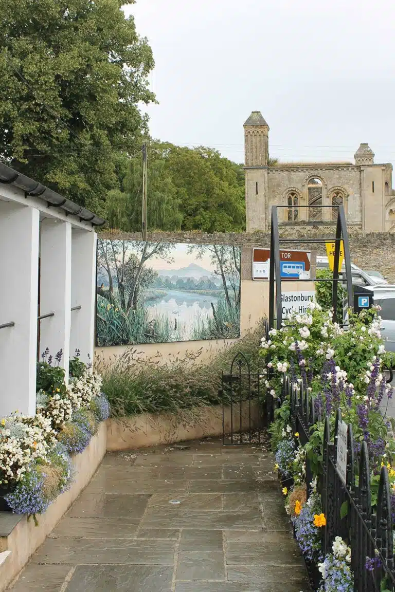 Avalon-Marshes-Mural-with-Glastonbury-Abbey