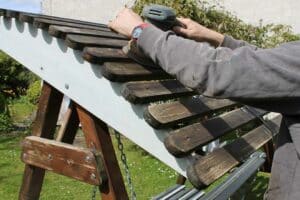 Miami-Swing-Seat-sanding