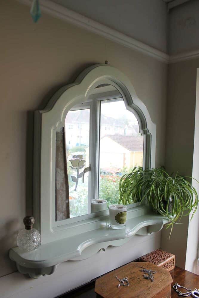 Mirror-painted-with-Thorndown-Green-Hairsteak-Wood-and-Peelable-Glass-Paints