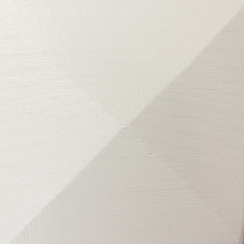 Thorndown-Whey-White-Wood-Paint-pyramid