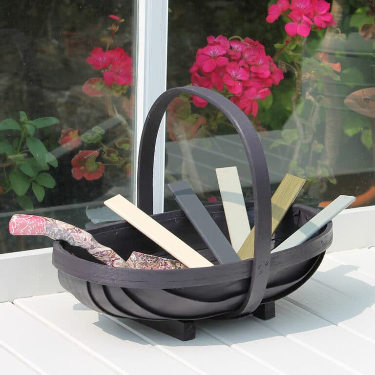 Thorndown-Whortleberry-Wood-Paint-on-trug