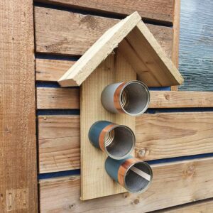 Bird-Feeder-painted-with-Thorndown-Wood-Paint-Avalon-Blue_Bishop-Blue_-Grey-Heron