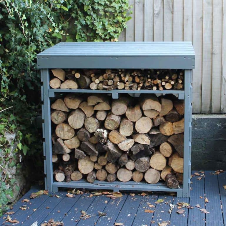 Thorndown-Mercury-Grey-Wood-Paint-on-Hutton-Log-Store_1