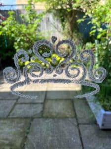 Thorndown-Zinc-Grey-Peelable-Glass-Paint-crown-stencil-tidied