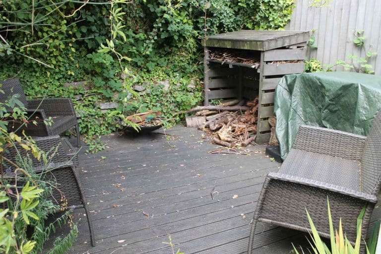 Decking-area-before