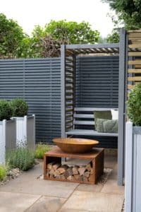 Thorndown-RAL-7037-Dusty-Grey-Wood-Paint-on-Firenze-Corner-Arbour-and-Greymond-on-Slender-Planters_8
