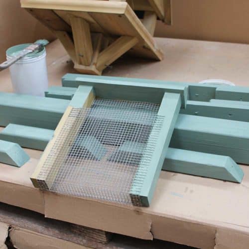 Painting-Hutton-Epsom-Bird-Table_Thorndown-Bullrush-Green-Wood-Paint
