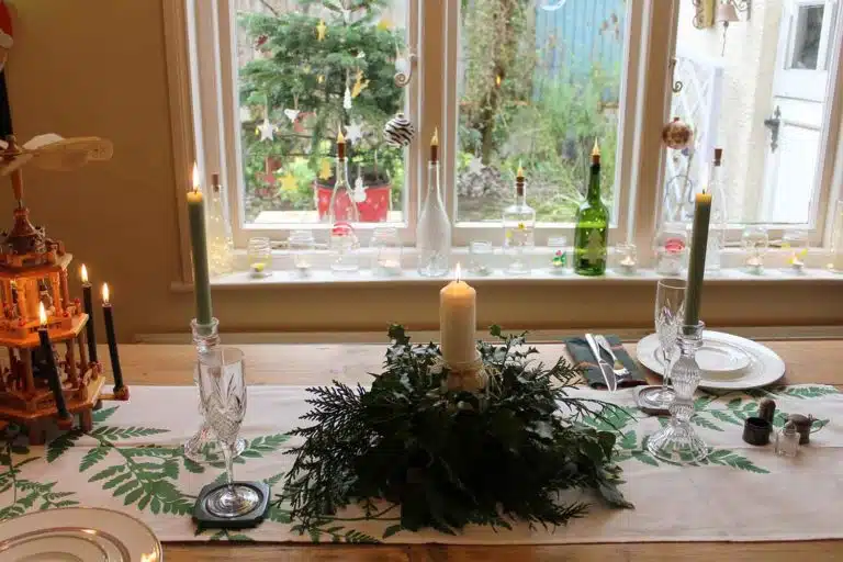 Thorndown-Christmas-table-and-decorations_5