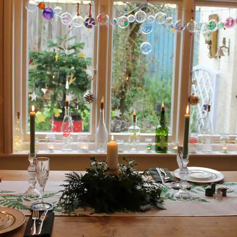 Thorndown-Christmas-table-centre-and-decorations