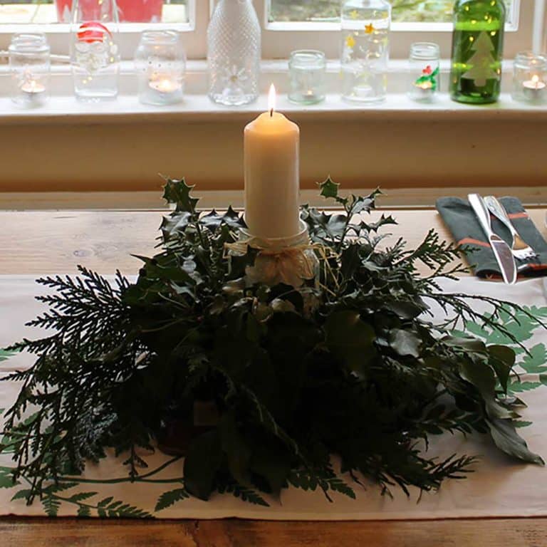Thorndown-Christmas-table-centre-and-decorations_2