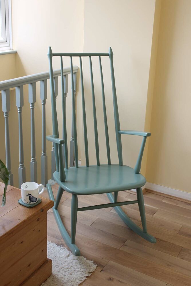 Spray Painting Wood Furniture with Thorndown Wood Paint - Thorndown ...