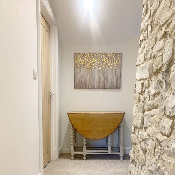 Thorndown-Egret-White-Wall-Paint_hall