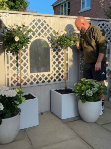 Thorndown-Tor-Stone-Wood-Paint_Man-About-Gardening_7