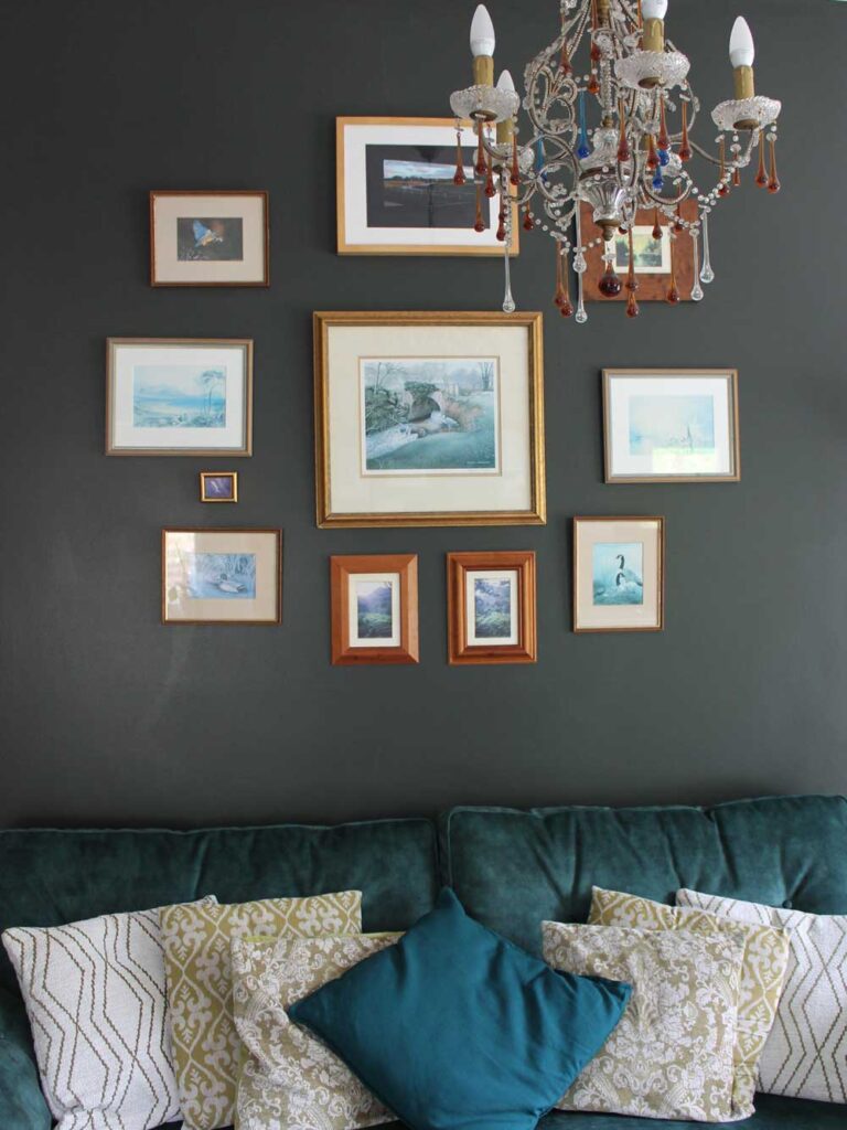 Thorndown-Yew-Green-Wall-Paint-picture-wall