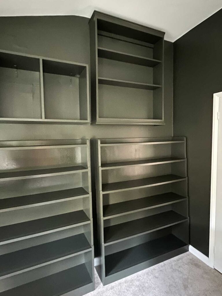 Yew-Green-Wood-Paint-shelving-on-Yew-Green-Wall-Paint1