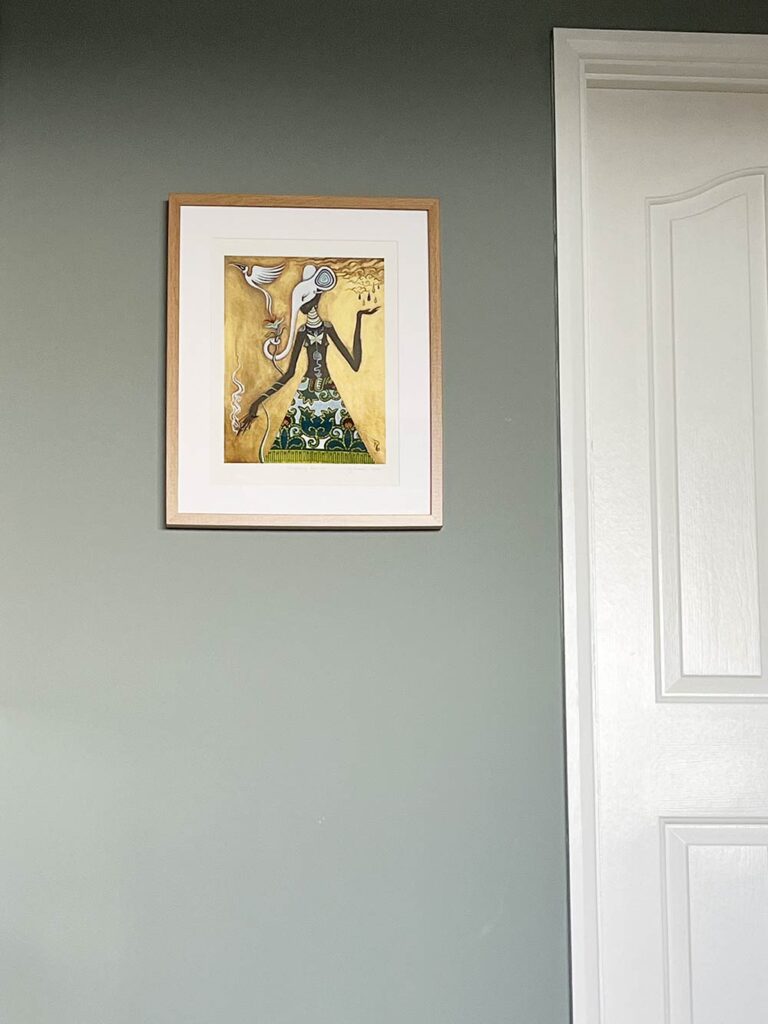 Thorndown-Tree-Lichen-Wall-Paint and Swan White Wood Paint door