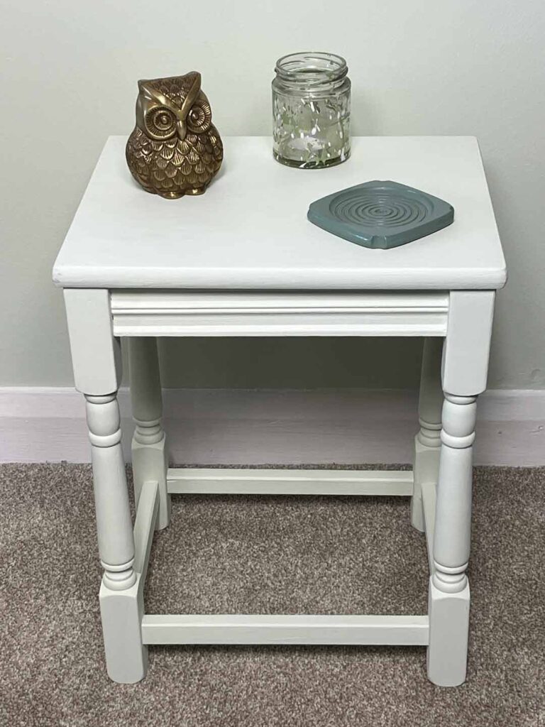 Thorndown-Green-Hairstreak-Wall-Paint-on-side-table-and-wall_1