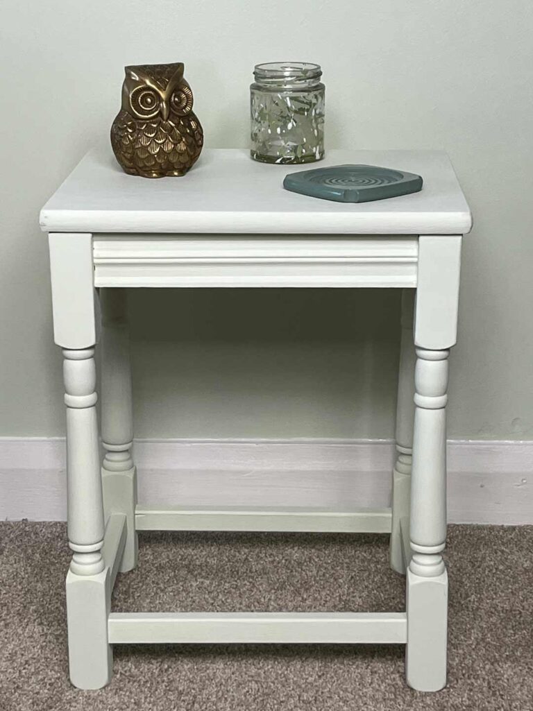 Thorndown-Green-Hairstreak-Wall-Paint-on-table_3